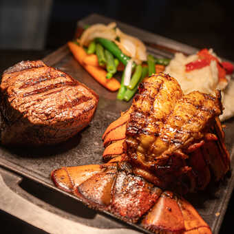 Restaurante Puerto Madero Bosques 5