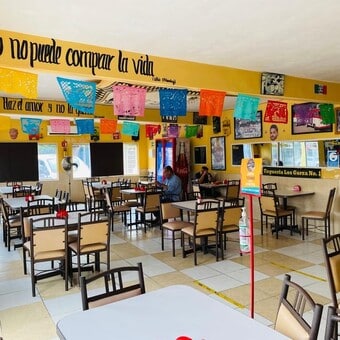 Taquería Los Garza 1 Misión Fundadores 7