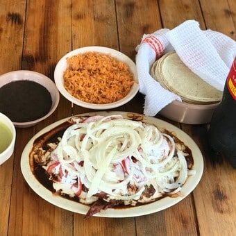 Pollos Y Costillas Asadas Chuchin Laguna - foto 1