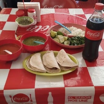 Rico Menudo y Barbacoa Doña Vale San Luis 9