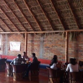 Mariscos La Palapa de Pilo Encarnación de Díaz 5