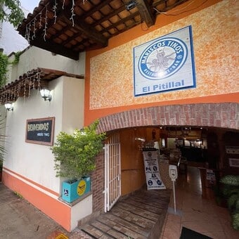 Mariscos Tino's El Pitillal - foto 1