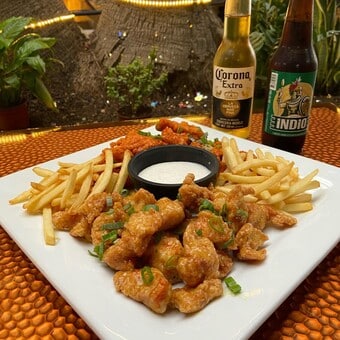 Restaurante Megaburros Ensenada 13