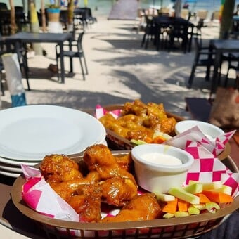 Restaurante & Beach Club Machos Mahahual 16