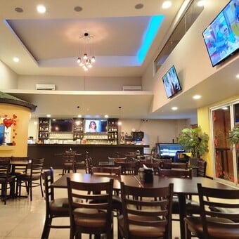 Ravizza Ristorante Suc. Lázaro Cárdenas 5