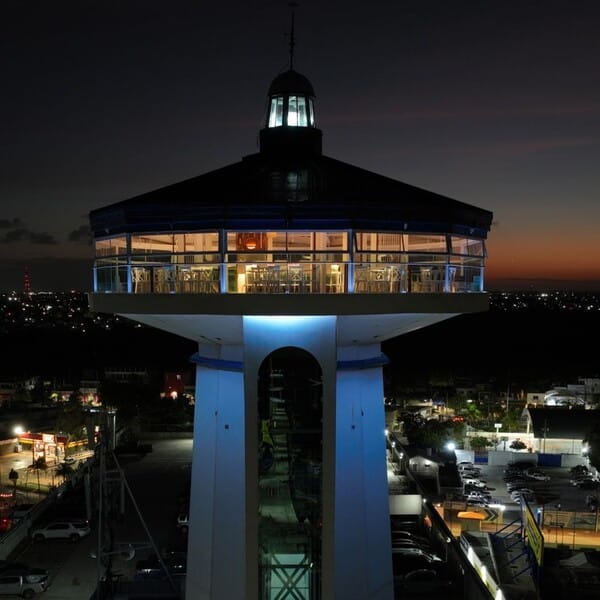 Restaurante Entremuelles Sky View Cancún 8
